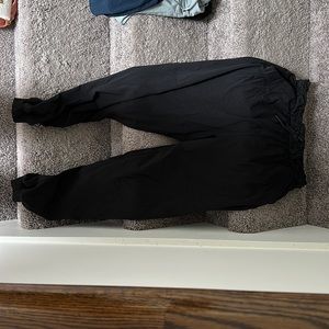 Lululemon joggers size 8